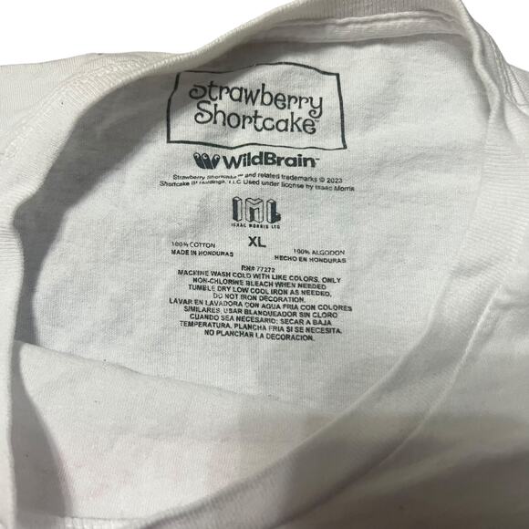 Retro Strawberry Shortcake T Shirt Size XL - Picture 3 of 3